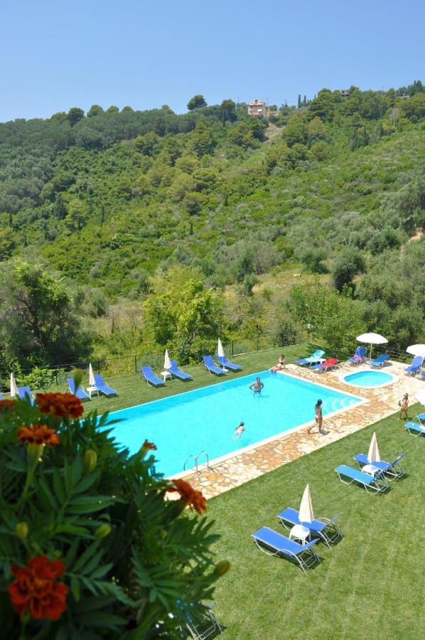 Large Apartment By The Pool - Pelekas Beach, Corfu Eksteriør bilde